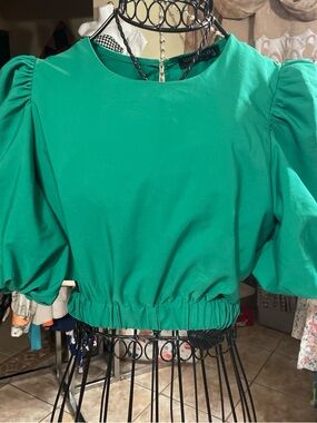 Misa Los Angeles Emerald Puff-Sleeve Crop Top